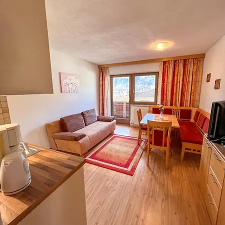 Haas 2 Im Zillertal - Alpenpanorama, Wohlfuehlkomfort & E-ladestation Apartman *